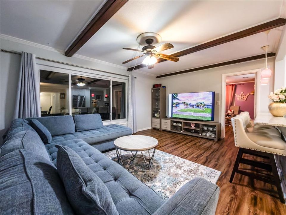 For Sale: $684,000 (5 beds, 2 baths, 1808 Square Feet)