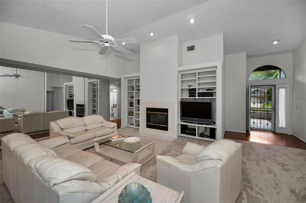 For Sale: $495,000 (3 beds, 2 baths, 1685 Square Feet)