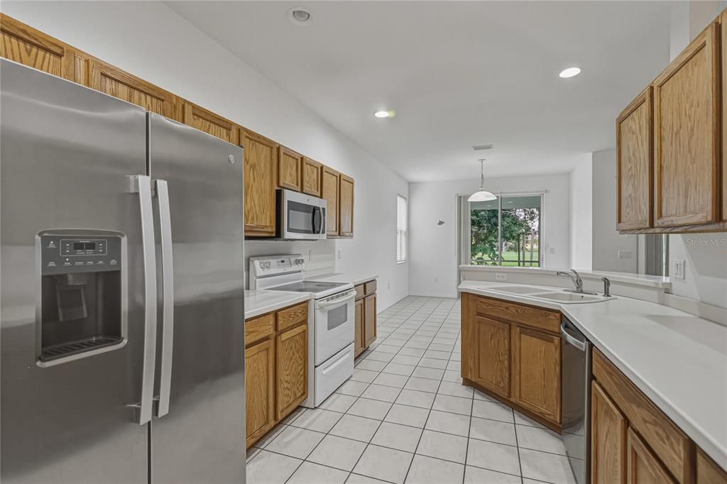 For Sale: $350,000 (3 beds, 2 baths, 1996 Square Feet)
