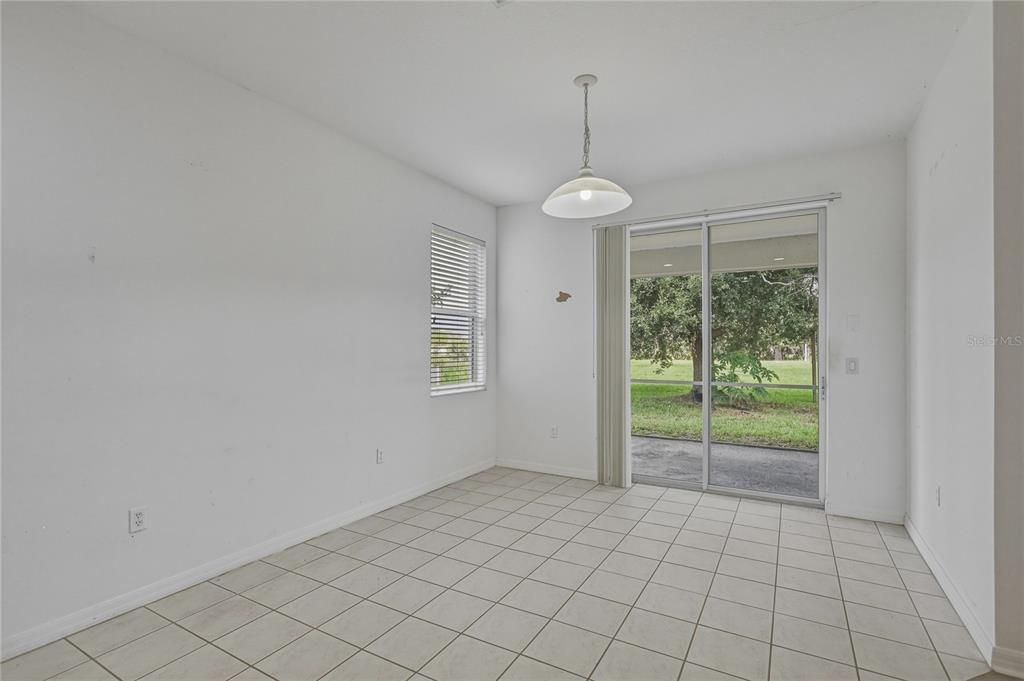For Sale: $350,000 (3 beds, 2 baths, 1996 Square Feet)