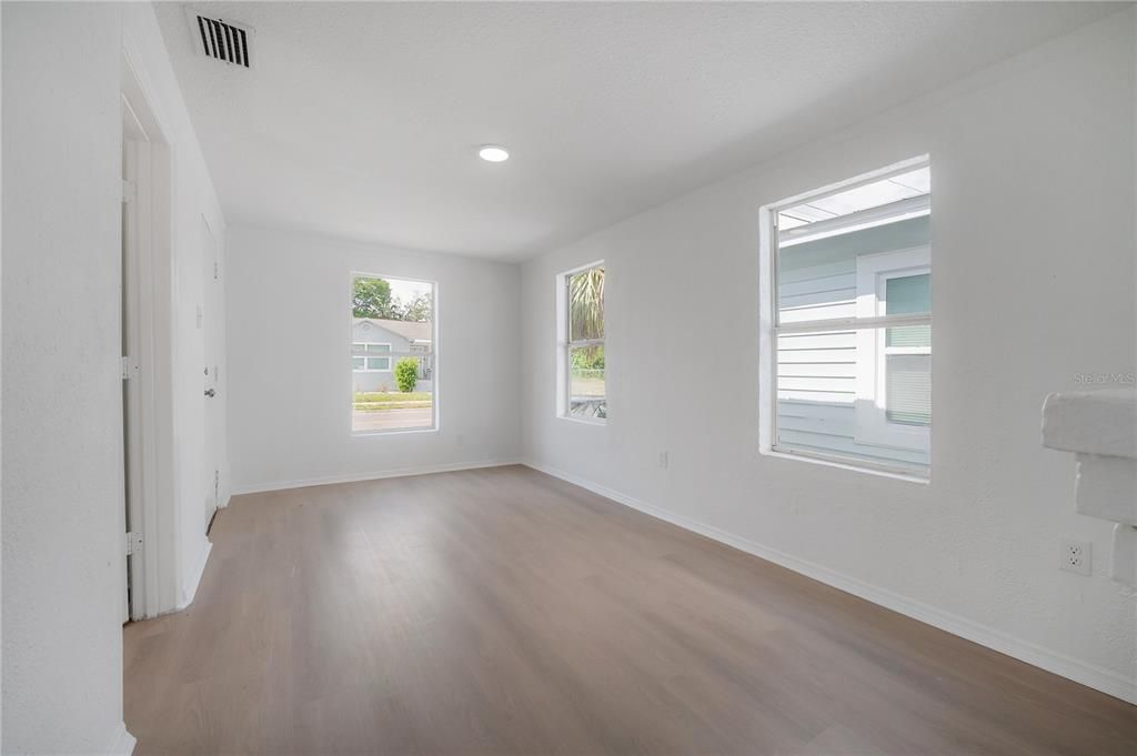 En Venta: $210,000 (2 camas, 1 baños, 620 Pies cuadrados)
