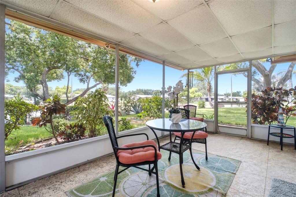 En Venta: $349,900 (2 camas, 2 baños, 1191 Pies cuadrados)