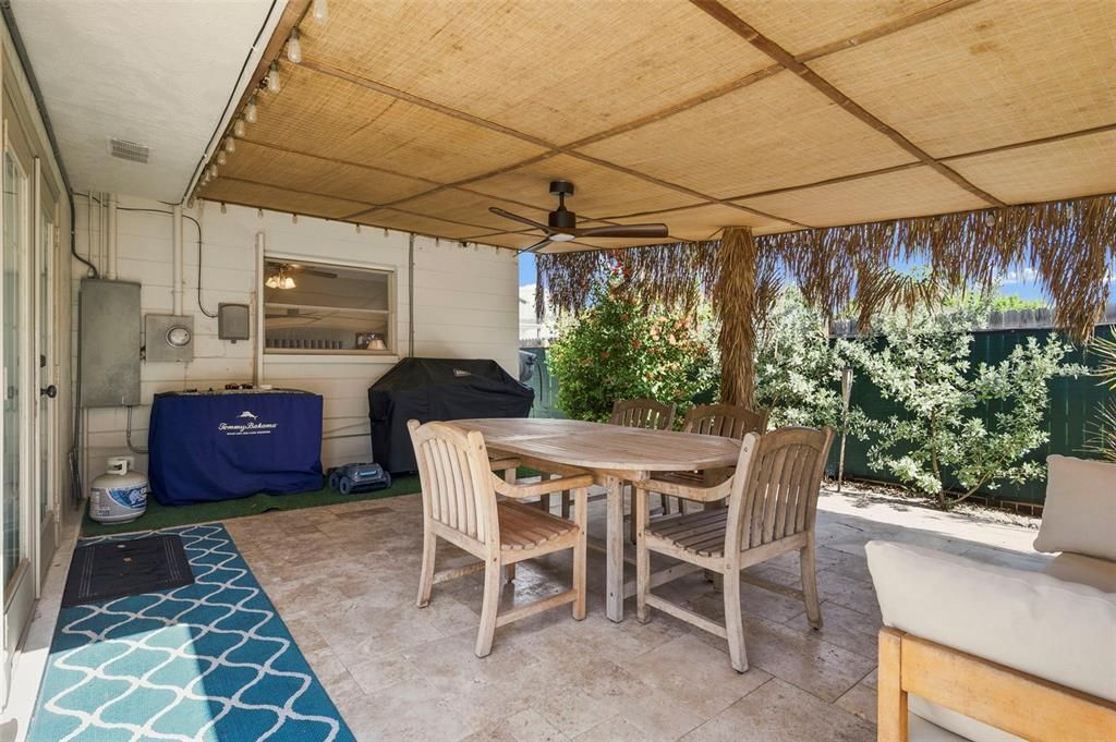 На продажу: $495,000 (3 спален, 2 ванн, 1980 Квадратных фут)