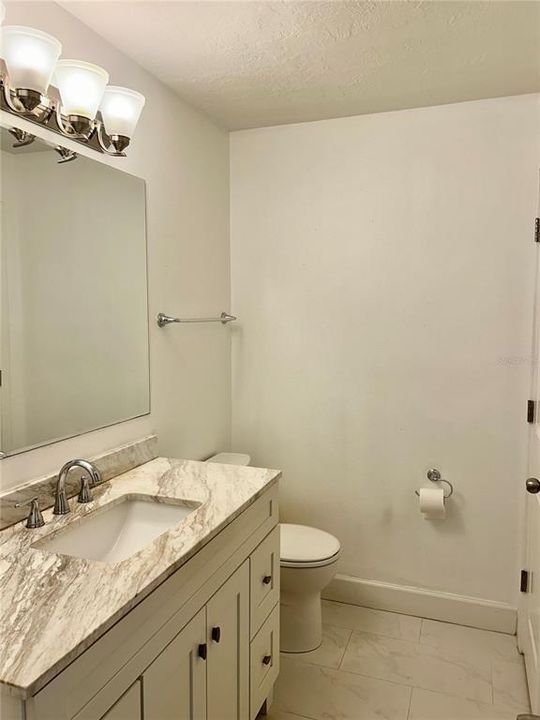For Sale: $469,000 (3 beds, 3 baths, 1663 Square Feet)