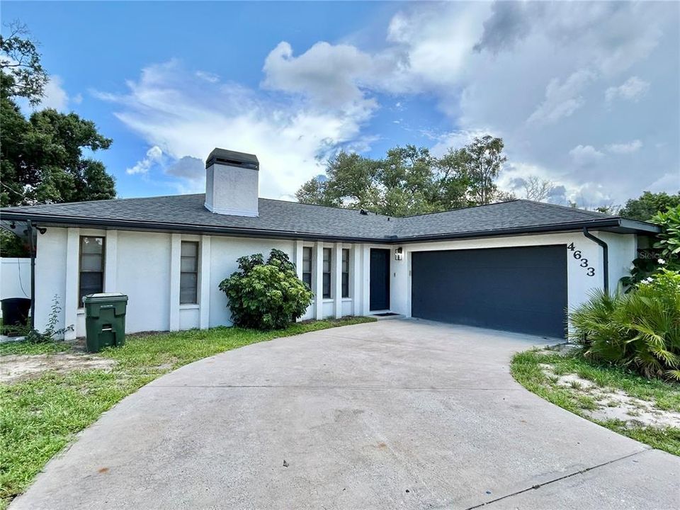 For Sale: $469,000 (3 beds, 3 baths, 1663 Square Feet)