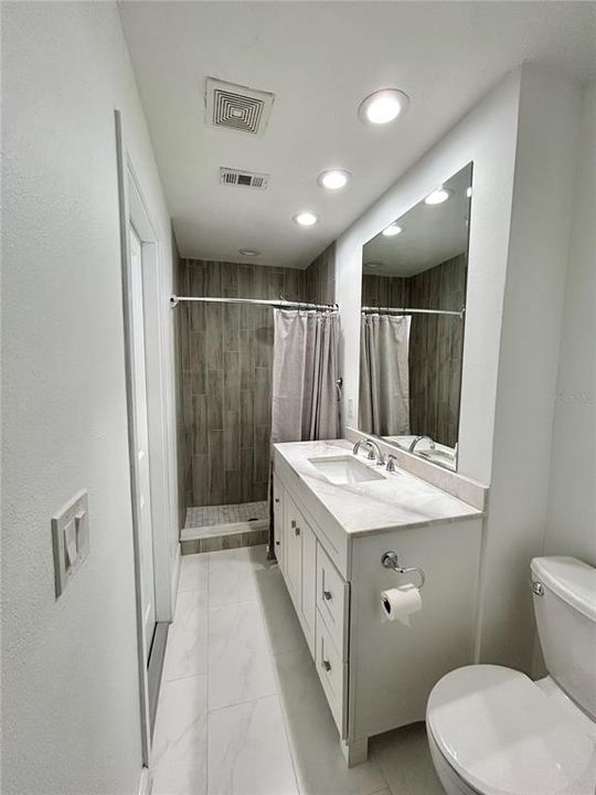For Sale: $469,000 (3 beds, 3 baths, 1663 Square Feet)
