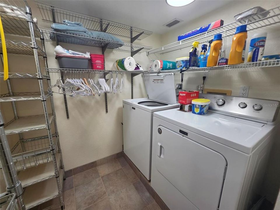 En Renta: $2,400 (2 camas, 2 baños, 915 Pies cuadrados)