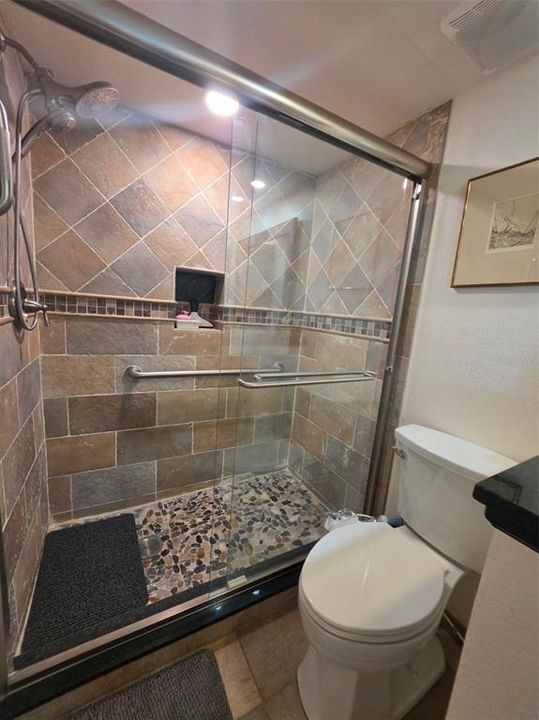 En Renta: $2,400 (2 camas, 2 baños, 915 Pies cuadrados)