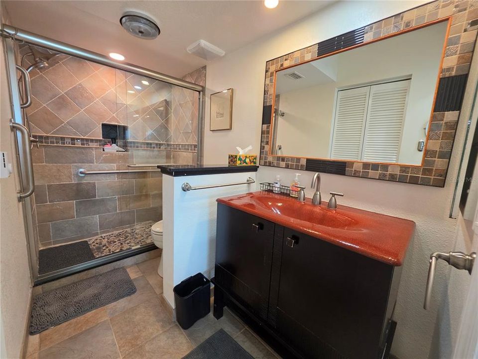 En Renta: $2,400 (2 camas, 2 baños, 915 Pies cuadrados)