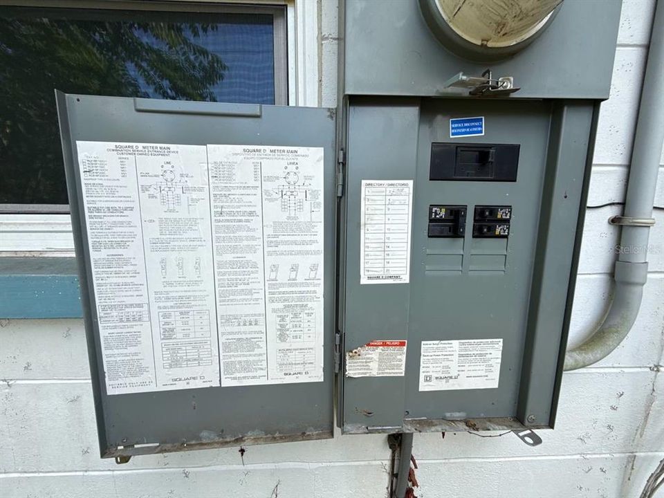 На продажу: $170,000 (3 спален, 1 ванн, 1201 Квадратных фут)
