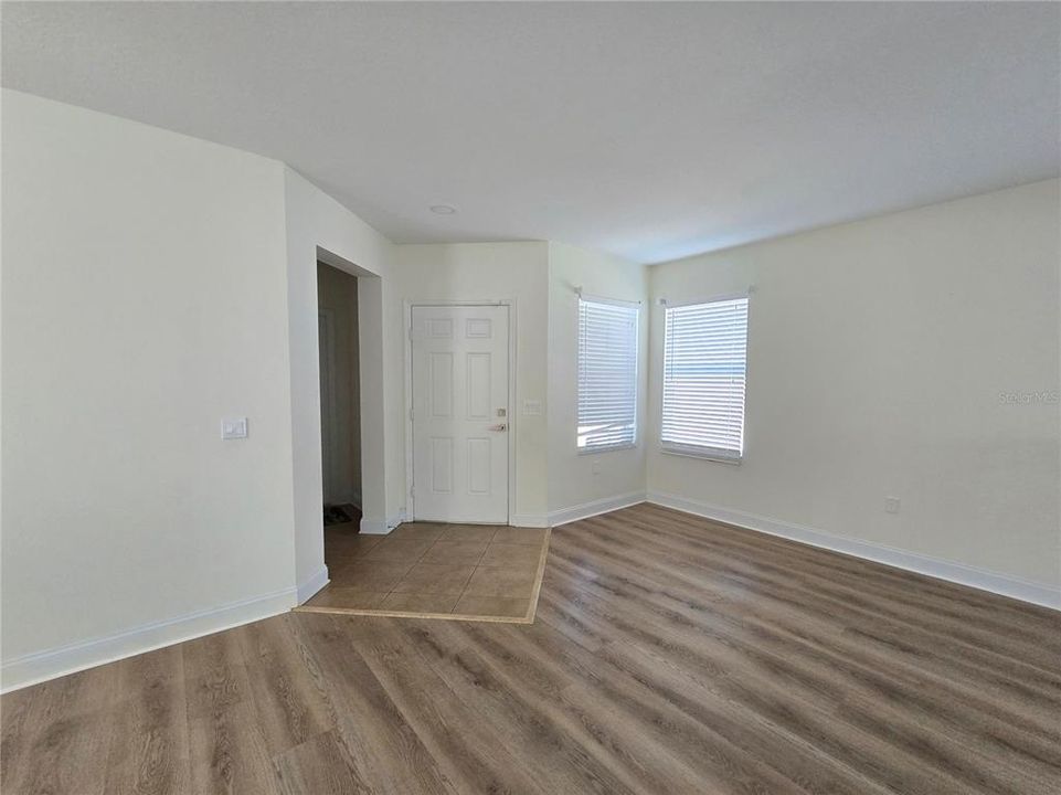 В аренду: $3,400 (4 спален, 2 ванн, 2466 Квадратных фут)