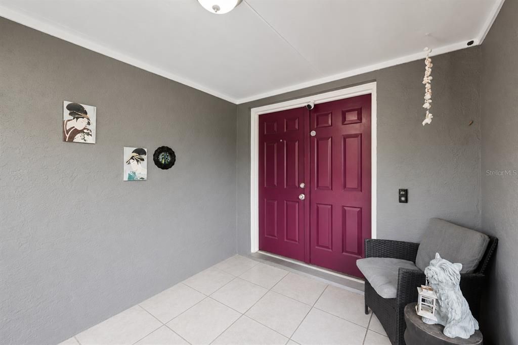 For Sale: $425,000 (3 beds, 2 baths, 1922 Square Feet)