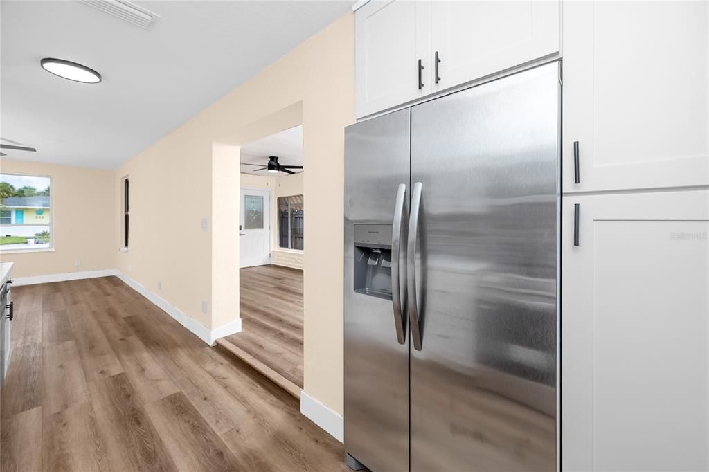 На продажу: $525,000 (3 спален, 2 ванн, 1438 Квадратных фут)