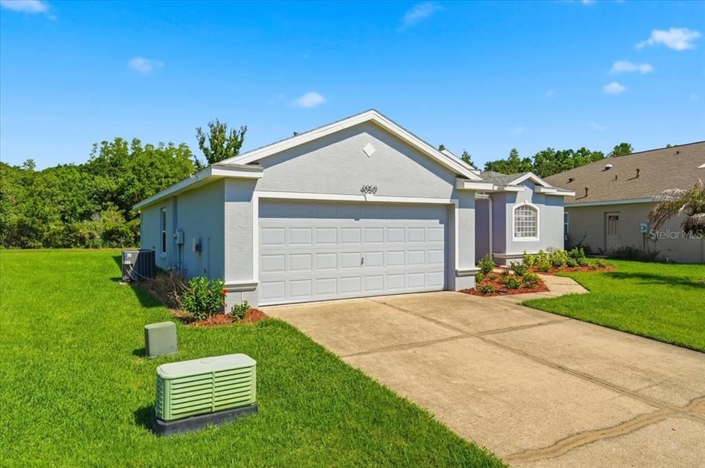 For Sale: $329,900 (3 beds, 2 baths, 1814 Square Feet)