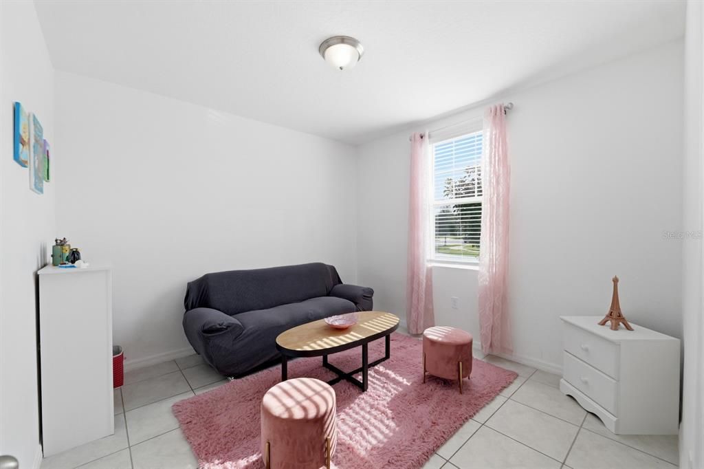 En Venta: $324,990 (3 camas, 2 baños, 1734 Pies cuadrados)