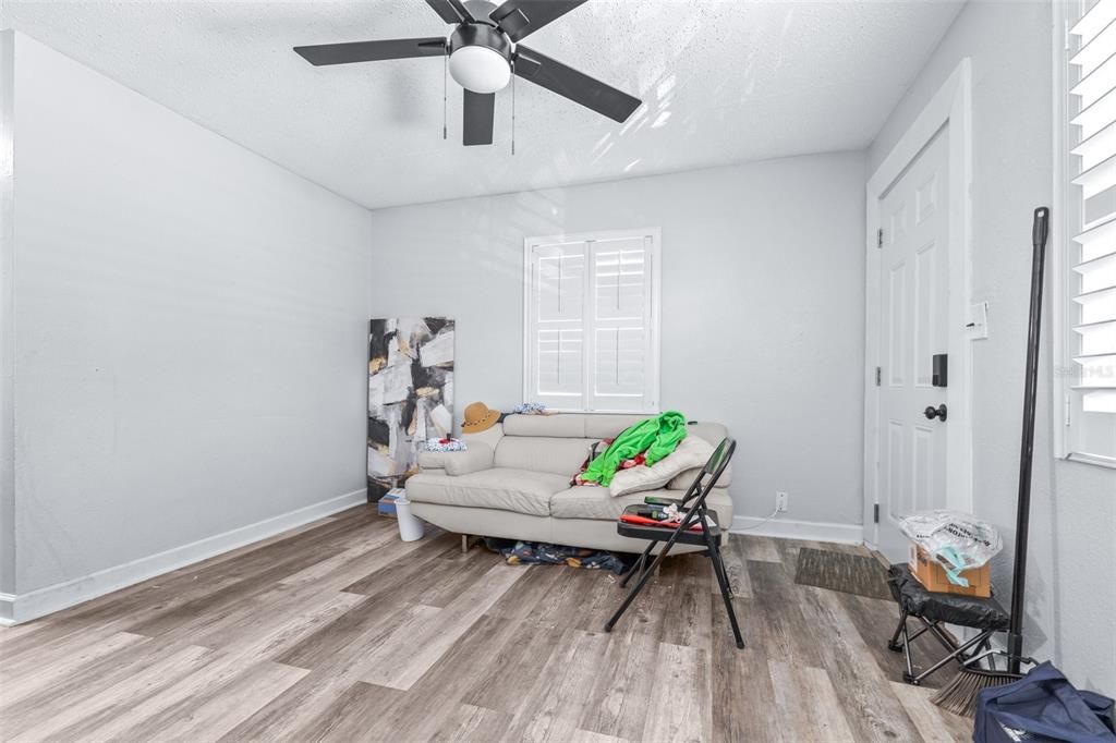 For Sale: $415,000 (4 beds, 0 baths, 1304 Square Feet)