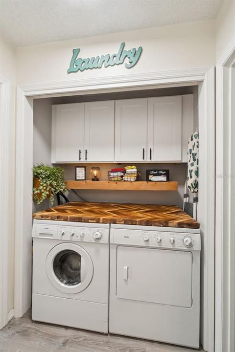 For Sale: $239,900 (2 beds, 2 baths, 980 Square Feet)