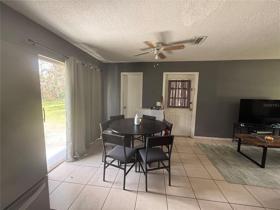 En Venta: $240,000 (3 camas, 1 baños, 1032 Pies cuadrados)