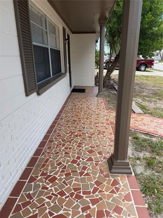 Activo con contrato: $175,000 (3 camas, 1 baños, 1077 Pies cuadrados)