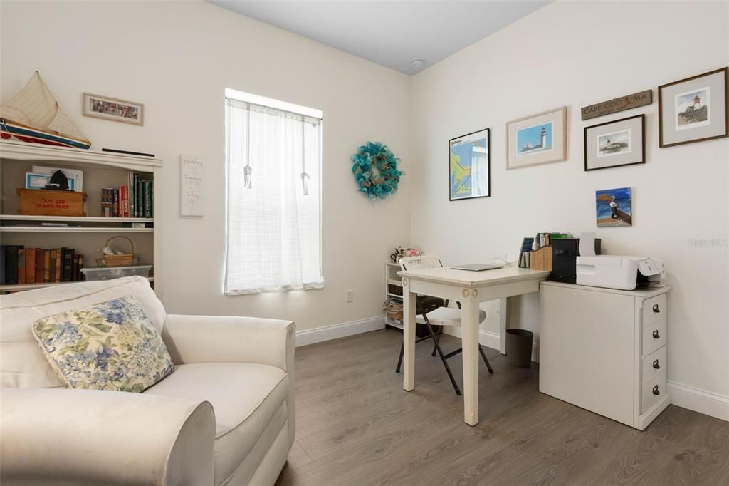 For Sale: $490,000 (3 beds, 2 baths, 1622 Square Feet)