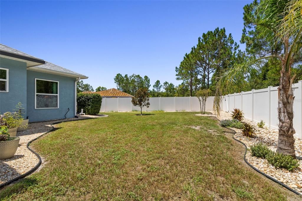 For Sale: $490,000 (3 beds, 2 baths, 1622 Square Feet)