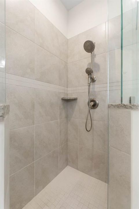 For Sale: $490,000 (3 beds, 2 baths, 1622 Square Feet)