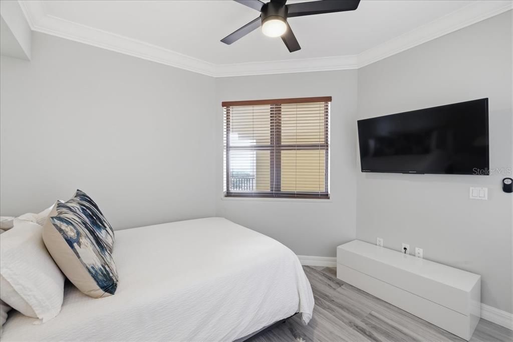 For Sale: $428,000 (3 beds, 2 baths, 1506 Square Feet)