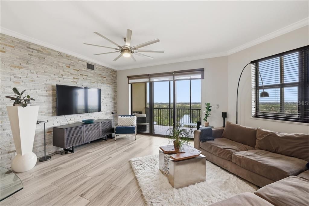 For Sale: $428,000 (3 beds, 2 baths, 1506 Square Feet)