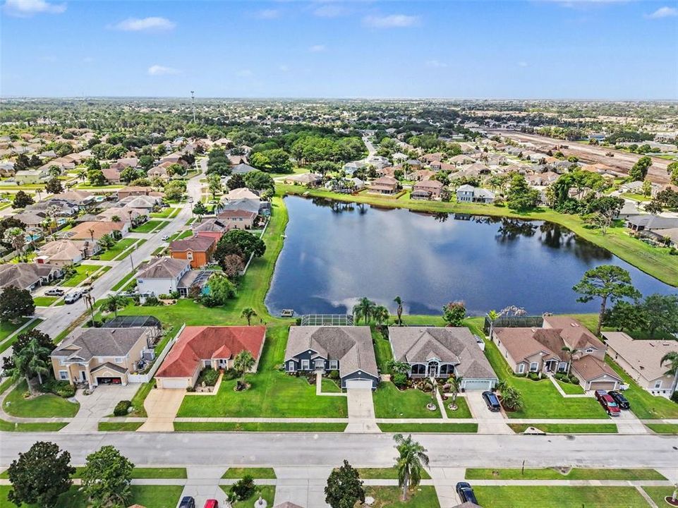 For Sale: $625,000 (4 beds, 3 baths, 2416 Square Feet)