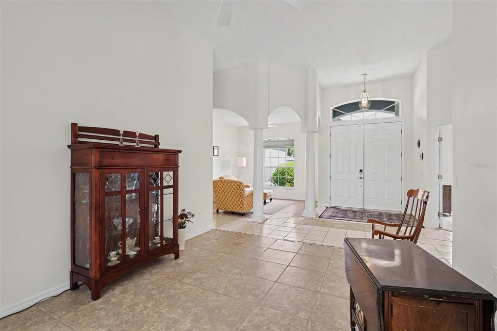 For Sale: $625,000 (4 beds, 3 baths, 2416 Square Feet)