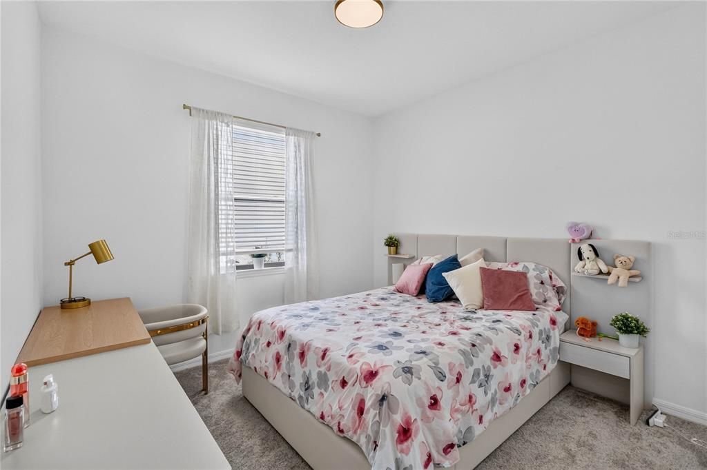 En Venta: $799,900 (4 camas, 3 baños, 3000 Pies cuadrados)