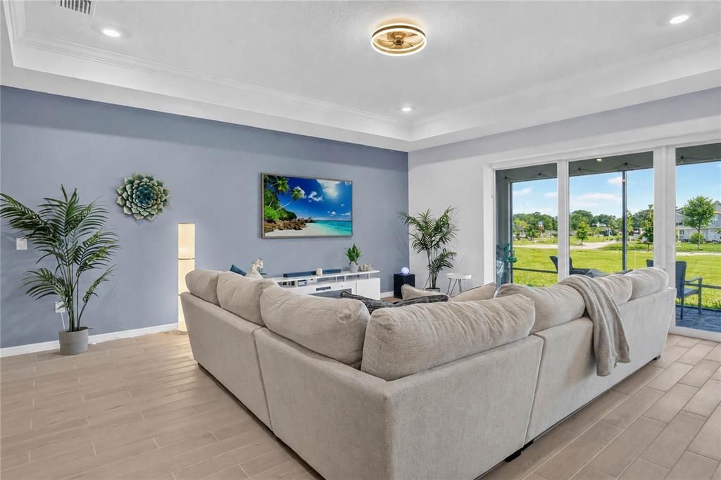 En Venta: $799,900 (4 camas, 3 baños, 3000 Pies cuadrados)