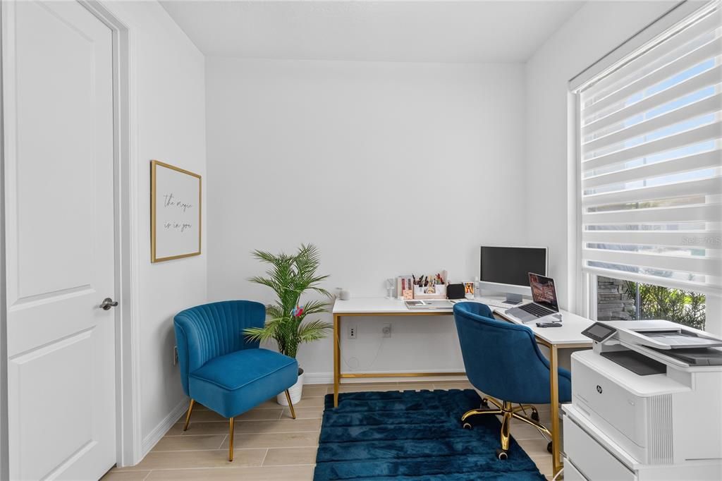 En Venta: $799,900 (4 camas, 3 baños, 3000 Pies cuadrados)