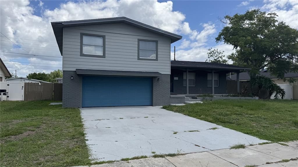 For Sale: $375,000 (4 beds, 2 baths, 1776 Square Feet)