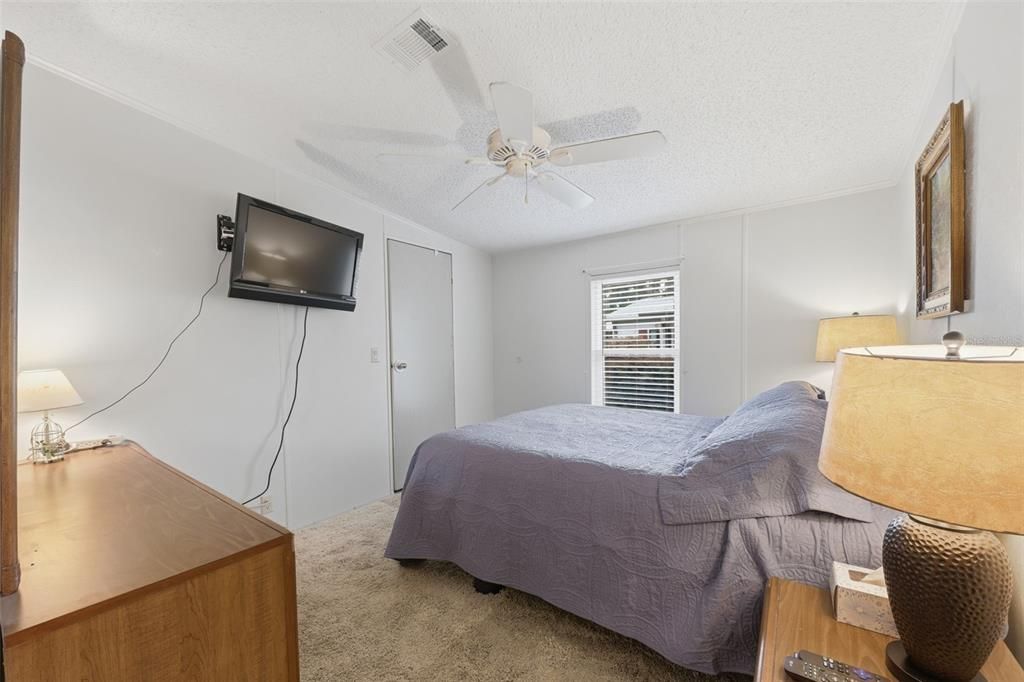 Activo con contrato: $199,900 (3 camas, 2 baños, 1152 Pies cuadrados)