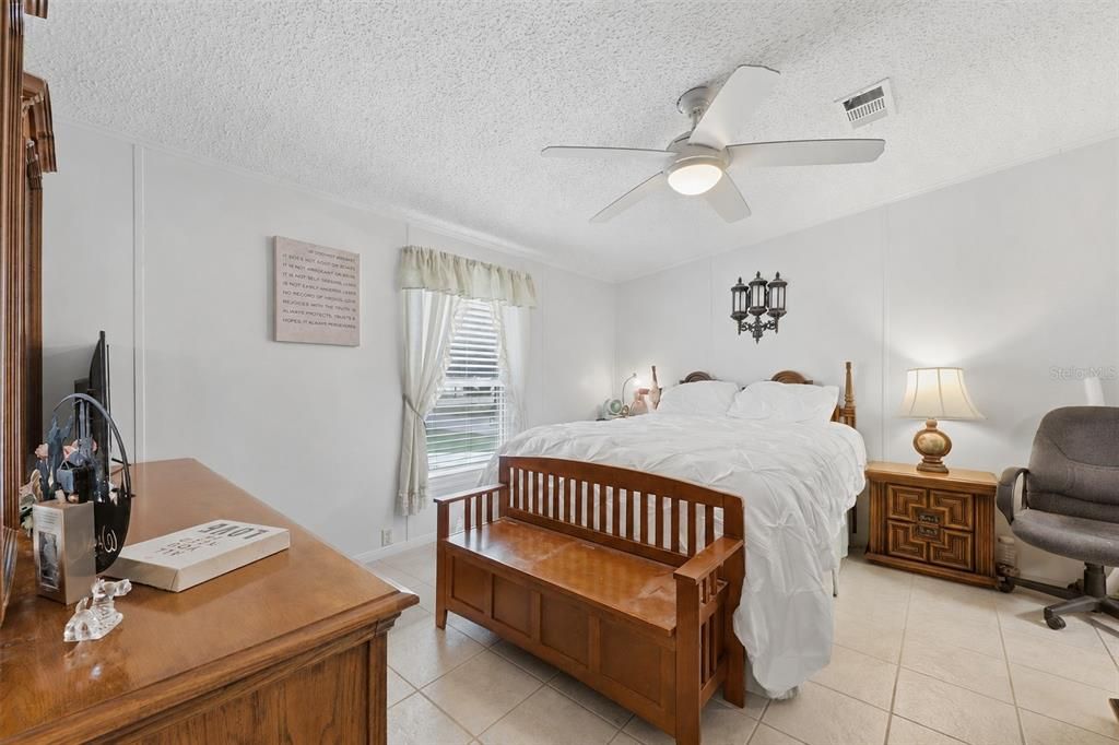 Activo con contrato: $199,900 (3 camas, 2 baños, 1152 Pies cuadrados)