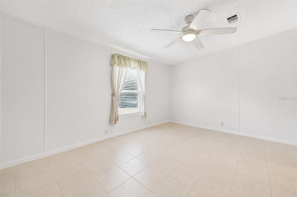 Activo con contrato: $199,900 (3 camas, 2 baños, 1152 Pies cuadrados)