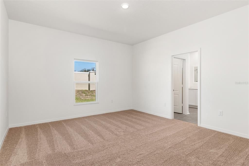 For Sale: $314,900 (4 beds, 2 baths, 1863 Square Feet)