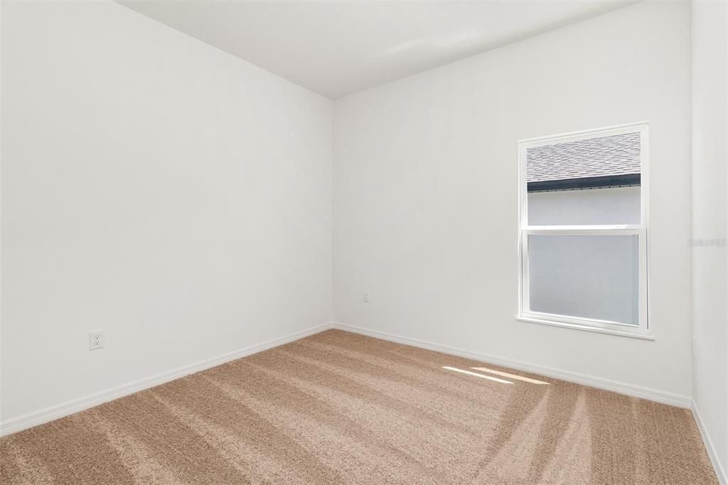 For Sale: $314,900 (4 beds, 2 baths, 1863 Square Feet)