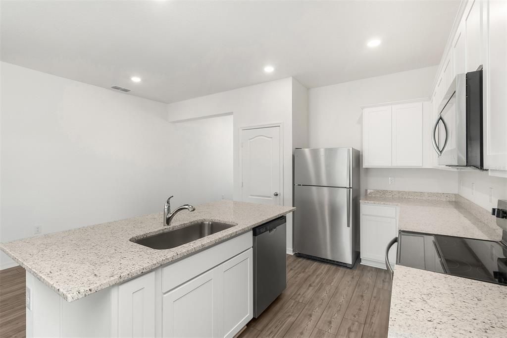 For Sale: $314,900 (4 beds, 2 baths, 1863 Square Feet)