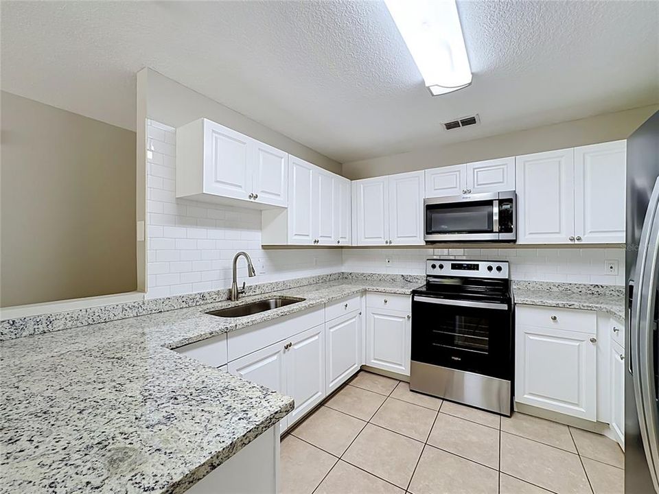 For Sale: $270,000 (3 beds, 2 baths, 1345 Square Feet)