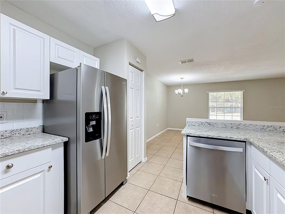 For Sale: $270,000 (3 beds, 2 baths, 1345 Square Feet)