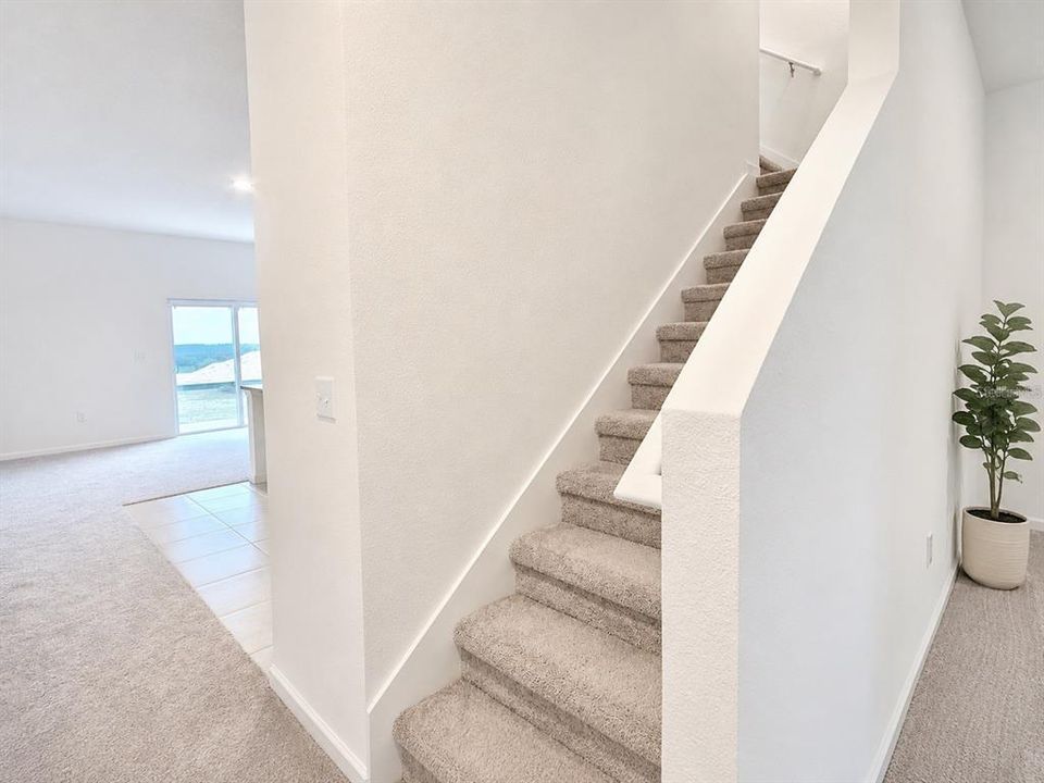 На продажу: $569,900 (4 спален, 2 ванн, 2506 Квадратных фут)