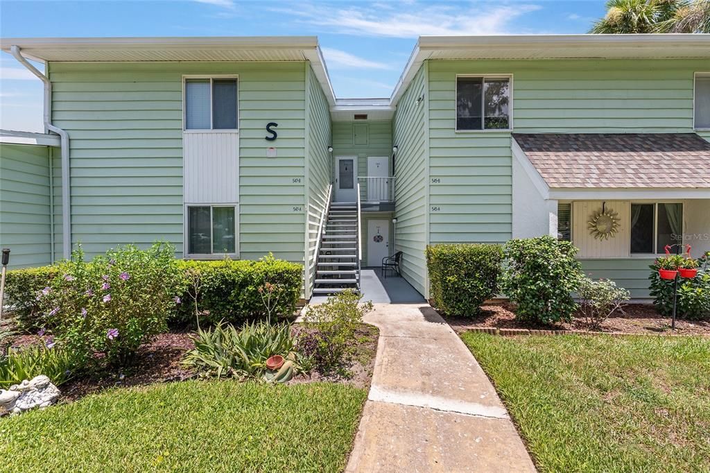 For Sale: $110,000 (2 beds, 2 baths, 1138 Square Feet)