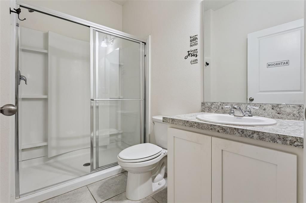 For Sale: $325,000 (3 beds, 2 baths, 1174 Square Feet)