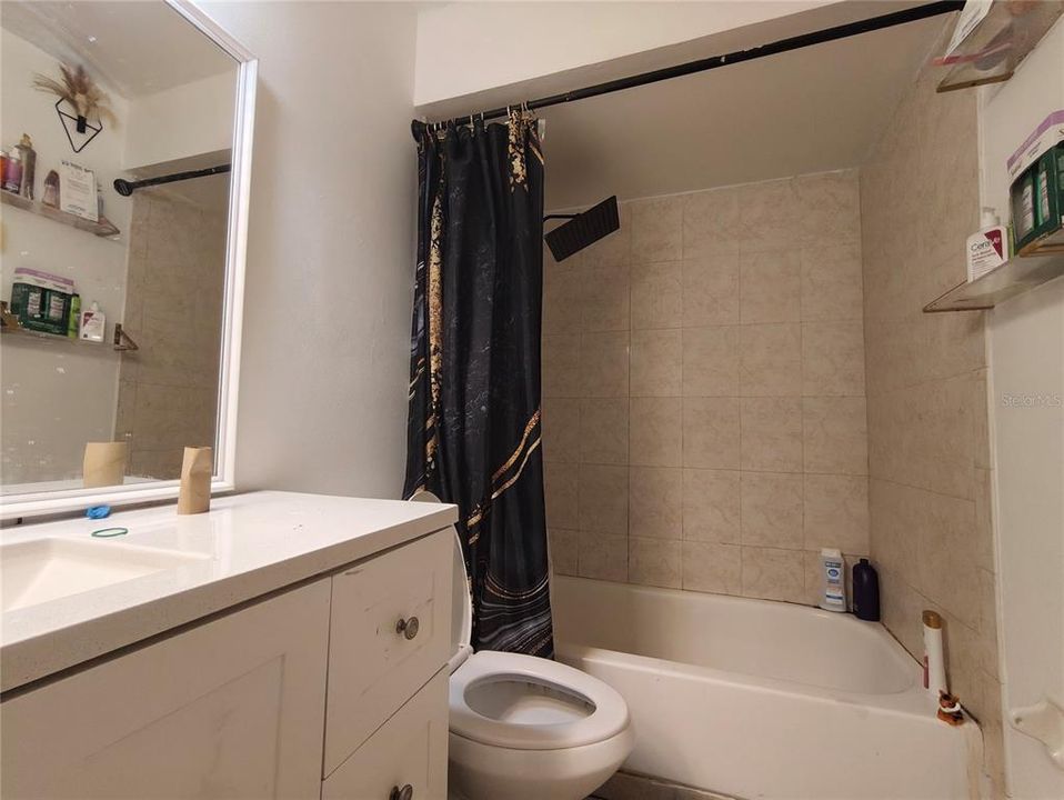 Activo con contrato: $169,999 (1 camas, 1 baños, 672 Pies cuadrados)