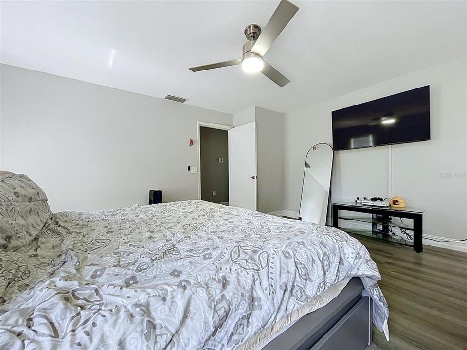 На продажу: $345,000 (3 спален, 2 ванн, 1790 Квадратных фут)