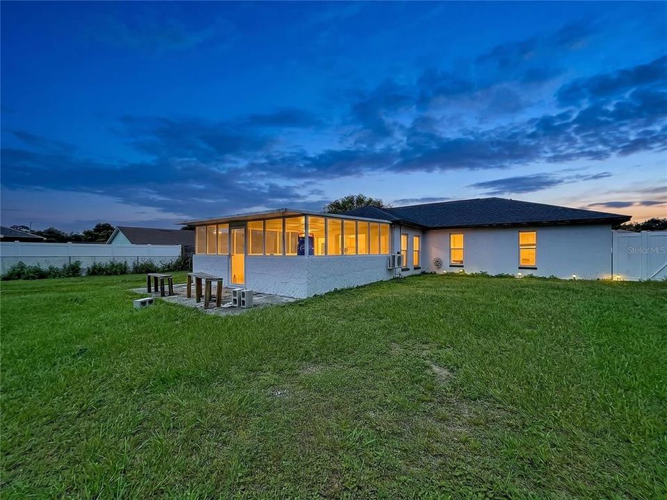 На продажу: $345,000 (3 спален, 2 ванн, 1790 Квадратных фут)