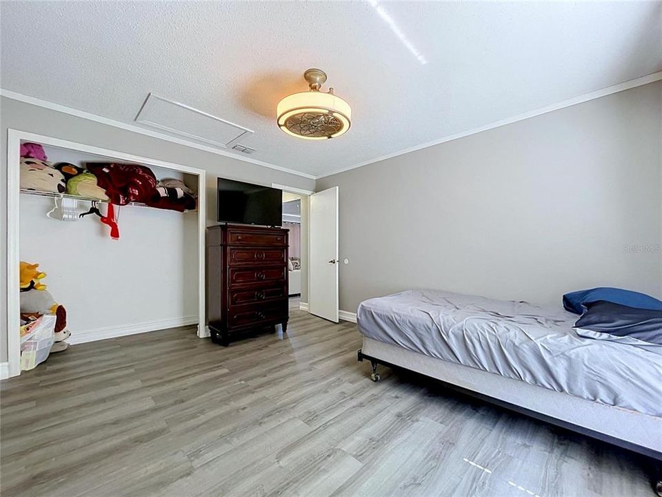 На продажу: $345,000 (3 спален, 2 ванн, 1790 Квадратных фут)