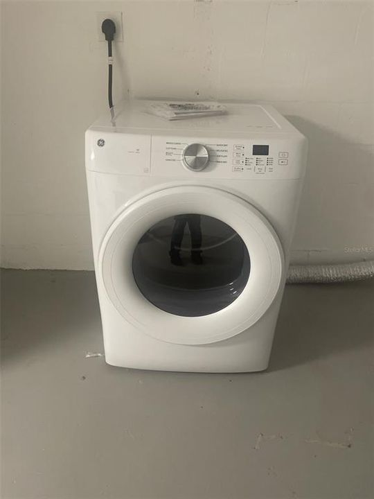 В аренду: $2,900 (4 спален, 2 ванн, 1310 Квадратных фут)